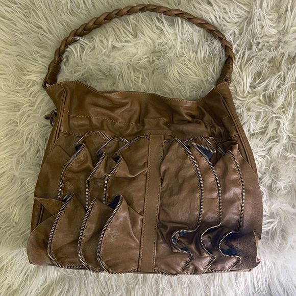 Susan Farber Signed Leather Ruffle Zipper Purse - Picture 1 of 10